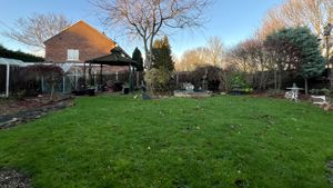 Photo 24- click for photo gallery